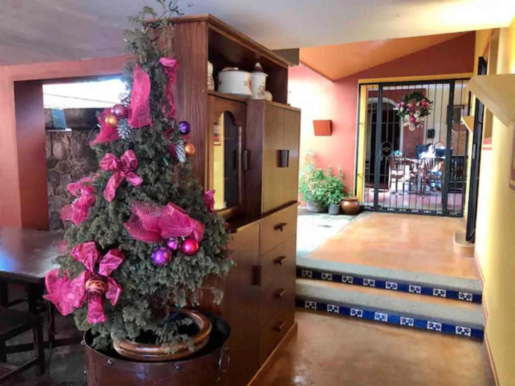 Hotel Art Gallery Casona De Los Milagros Colima Exteriör bild