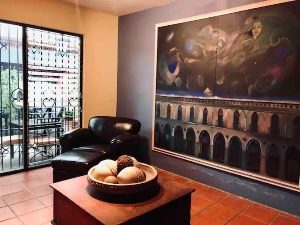 Hotel Art Gallery Casona De Los Milagros Colima Exteriör bild